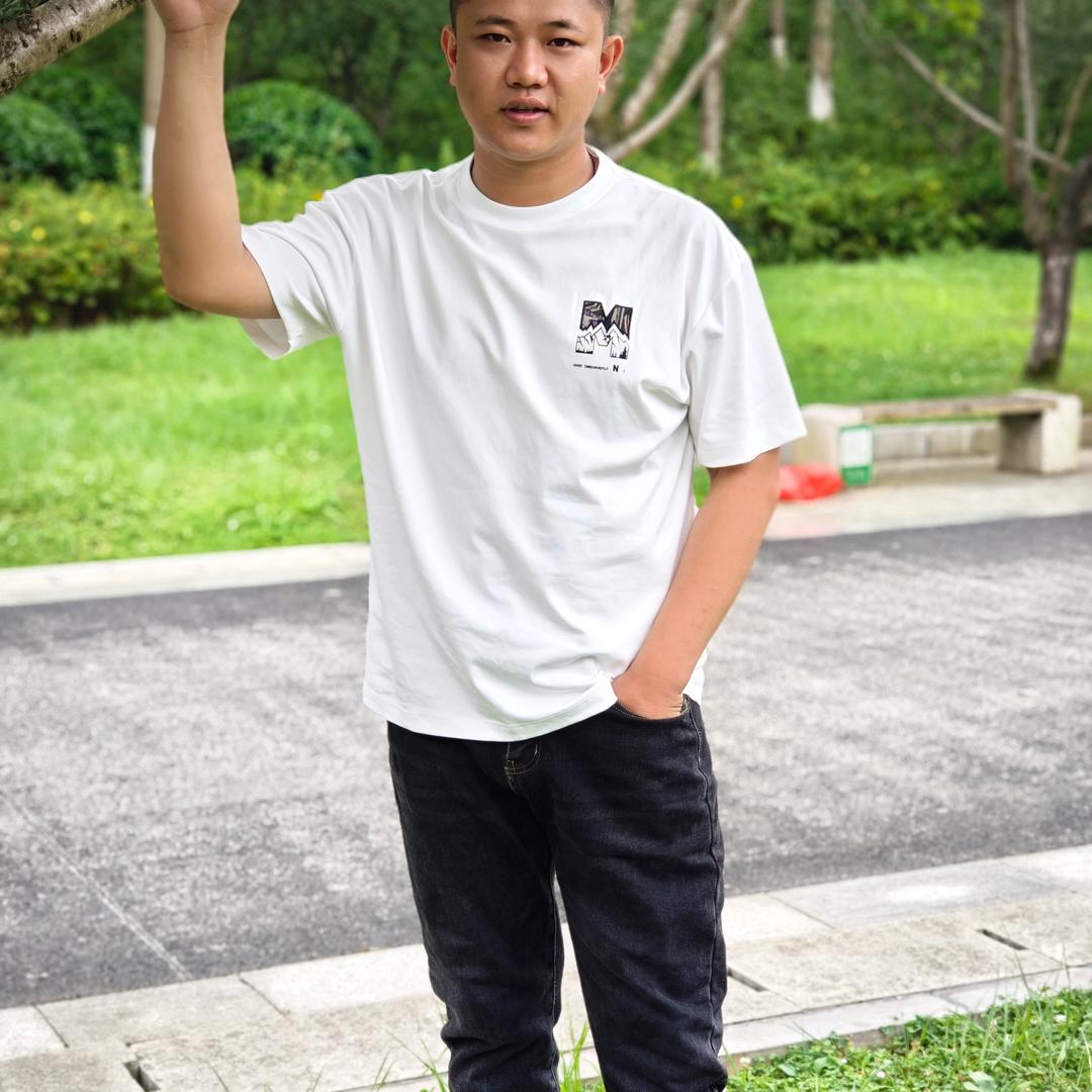 🌲黄先生