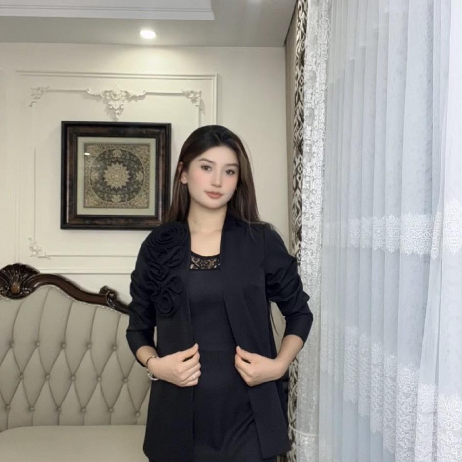 依努服装设计师