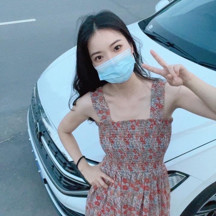 速腾💗小姐姐