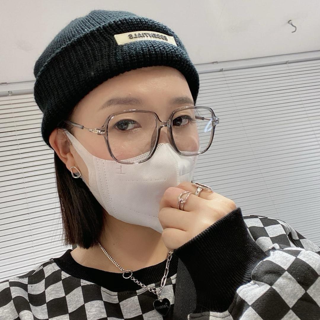 夏梅梅工厂四店