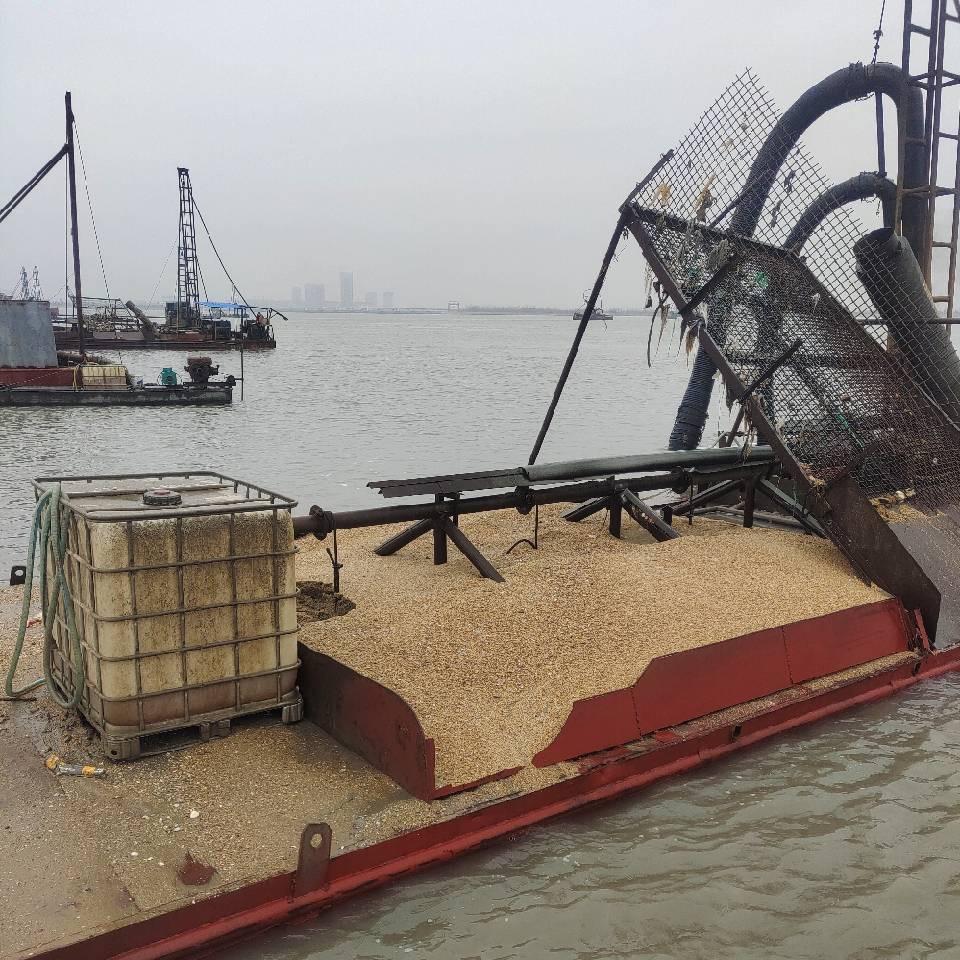 鸿航采砂淘金设备，