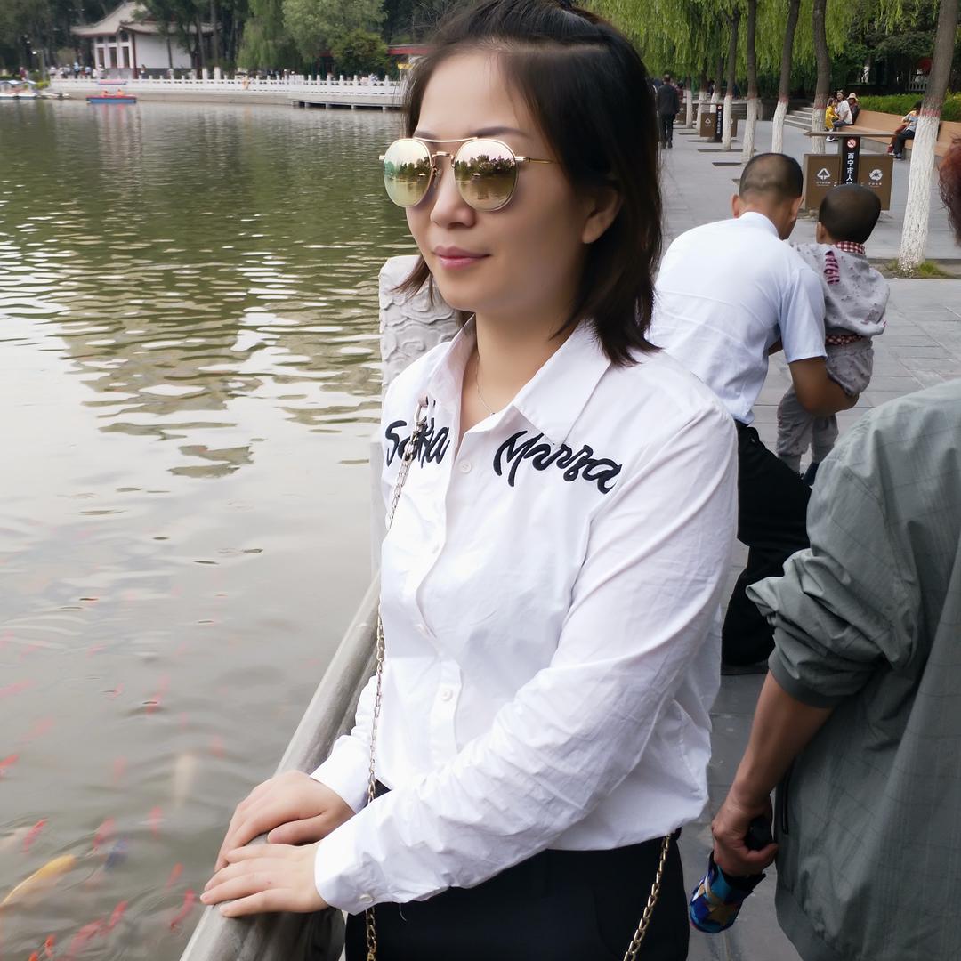 李哈哈