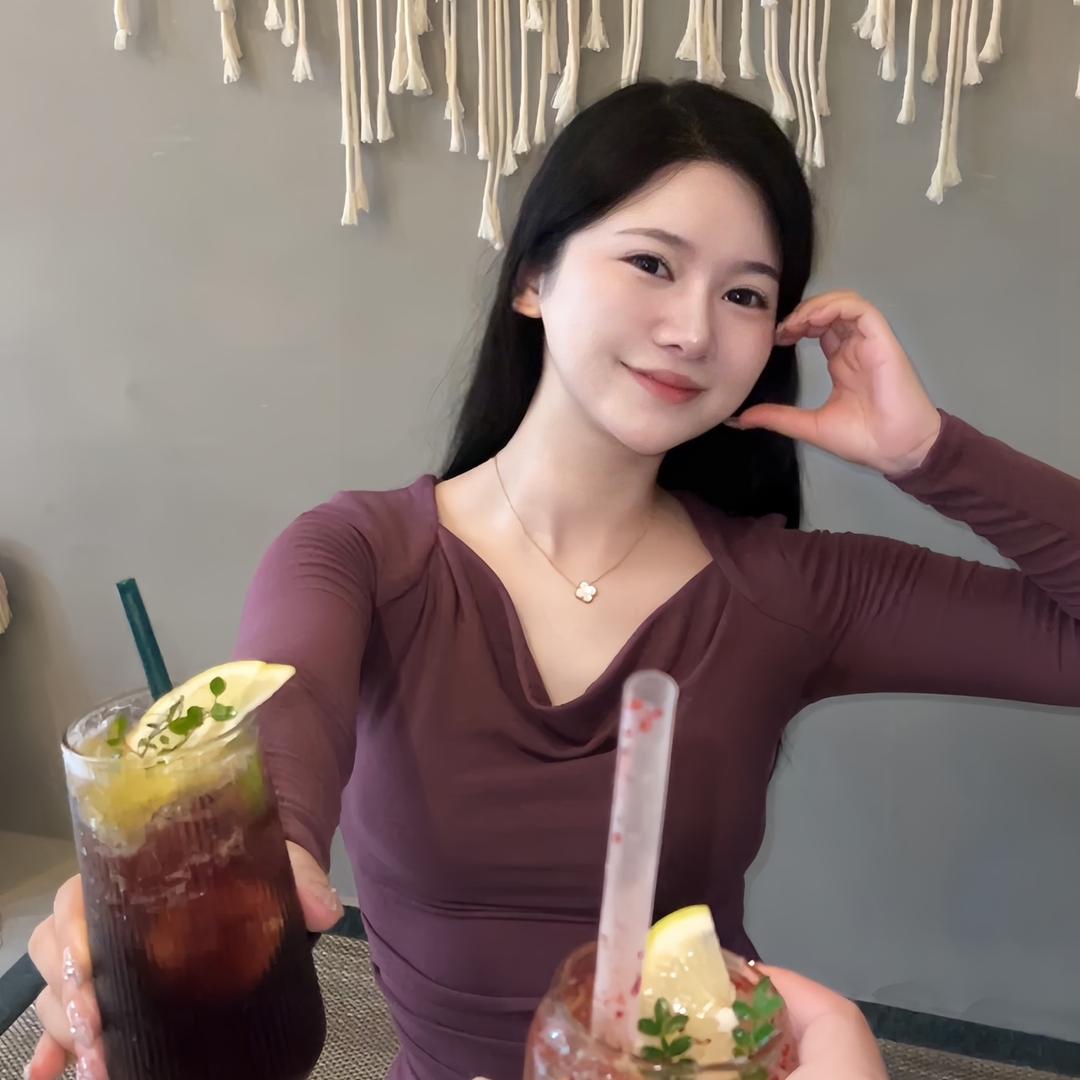 柚哈柚哈微胖穿搭