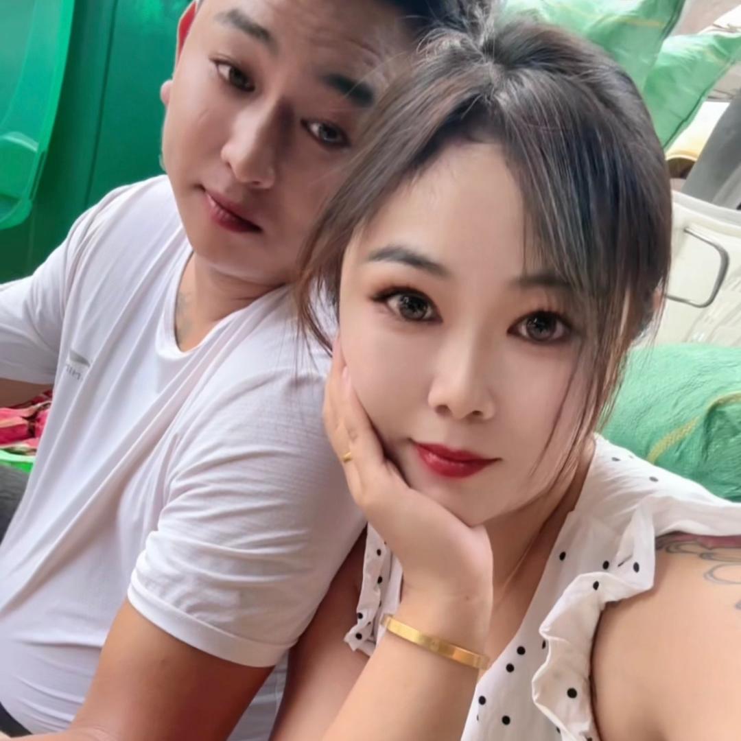 鲜果🎐  婉儿一笑