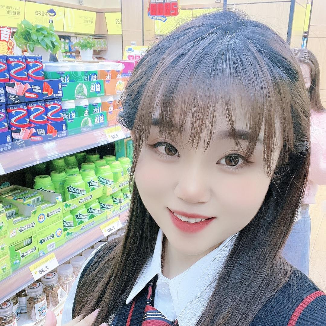 小花花²⁸⁸🌸🌸《飞虎队》