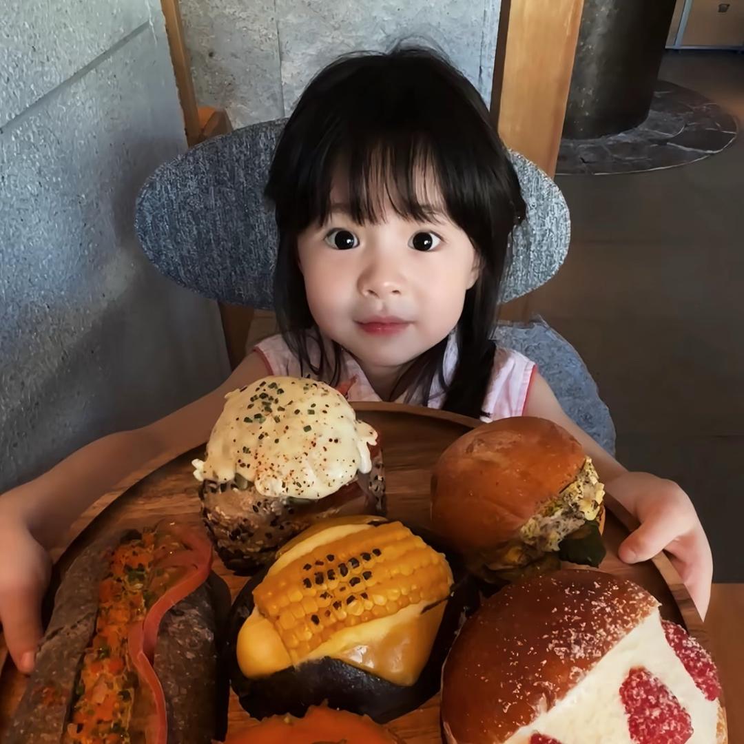 郁闷的脆脆鲨