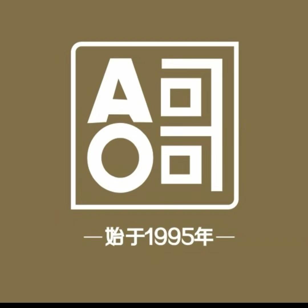 AOGE傲哥男装-霞姐