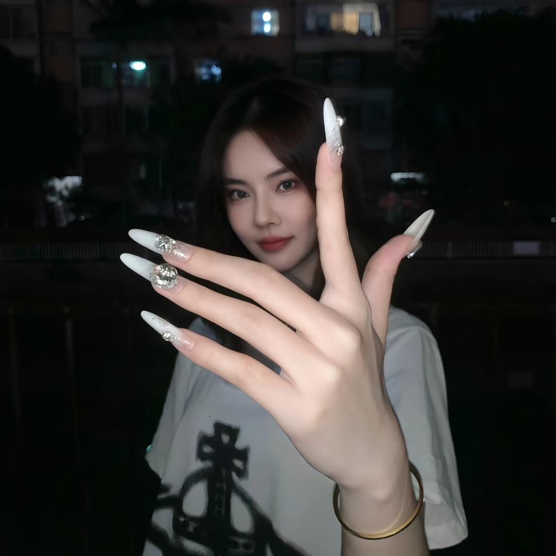 🌈甜甜李子