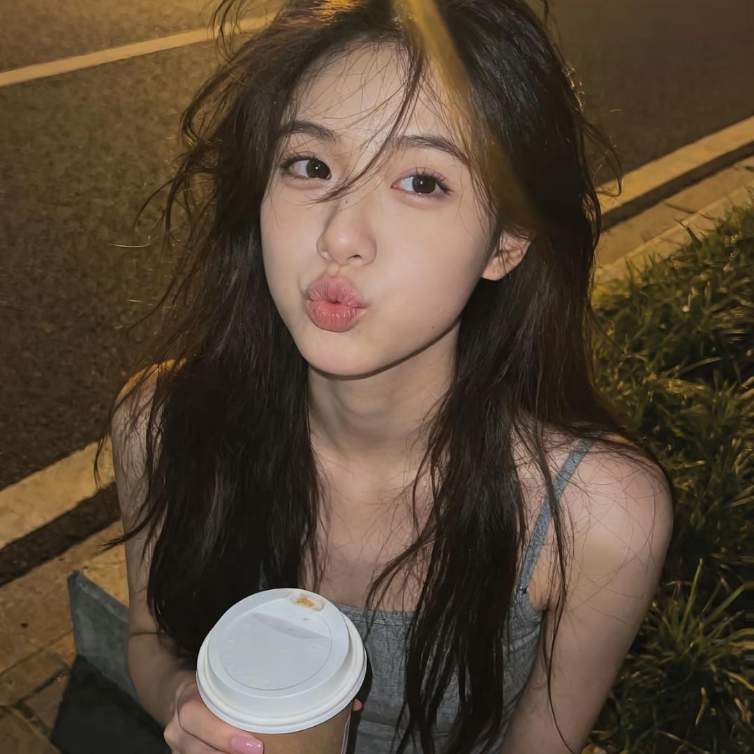 美女不6泪.