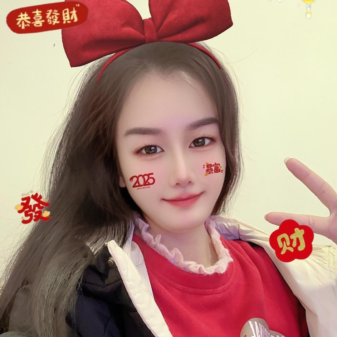 光光会发光🌸