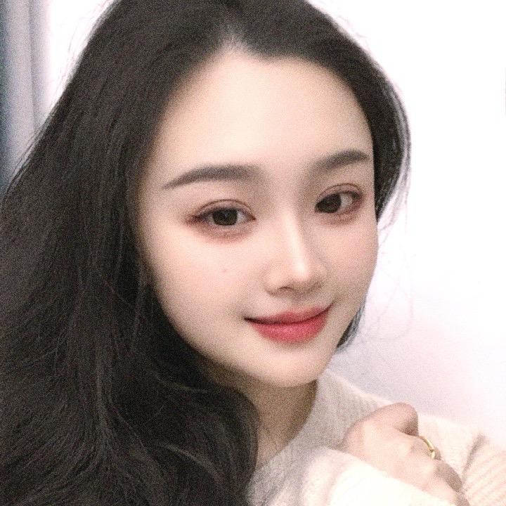 琳琳👑