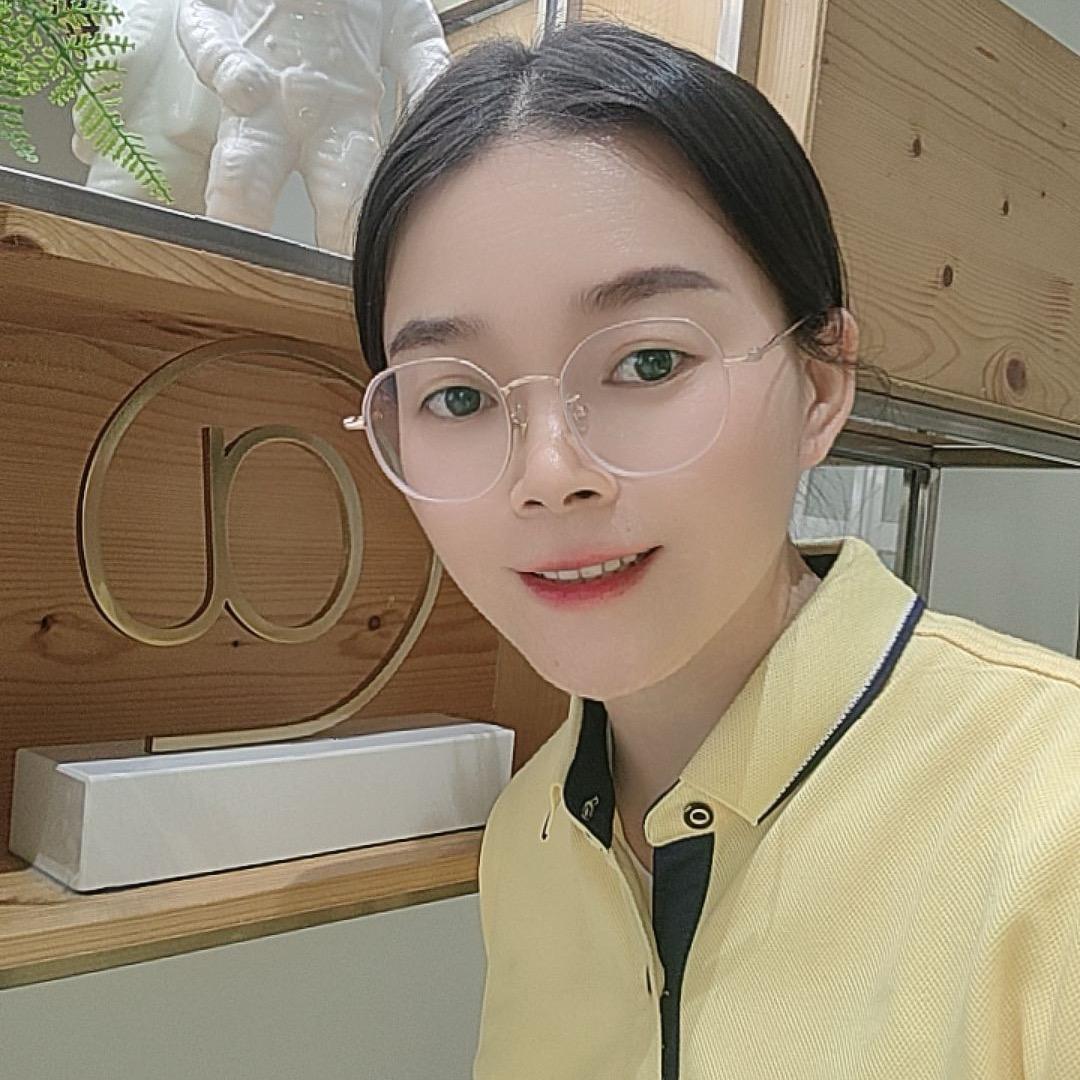 小梁很努力