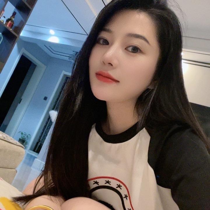 双双美掌柜零食店