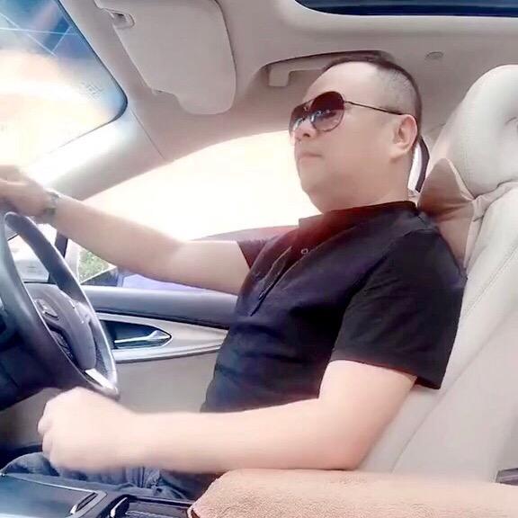 强哥