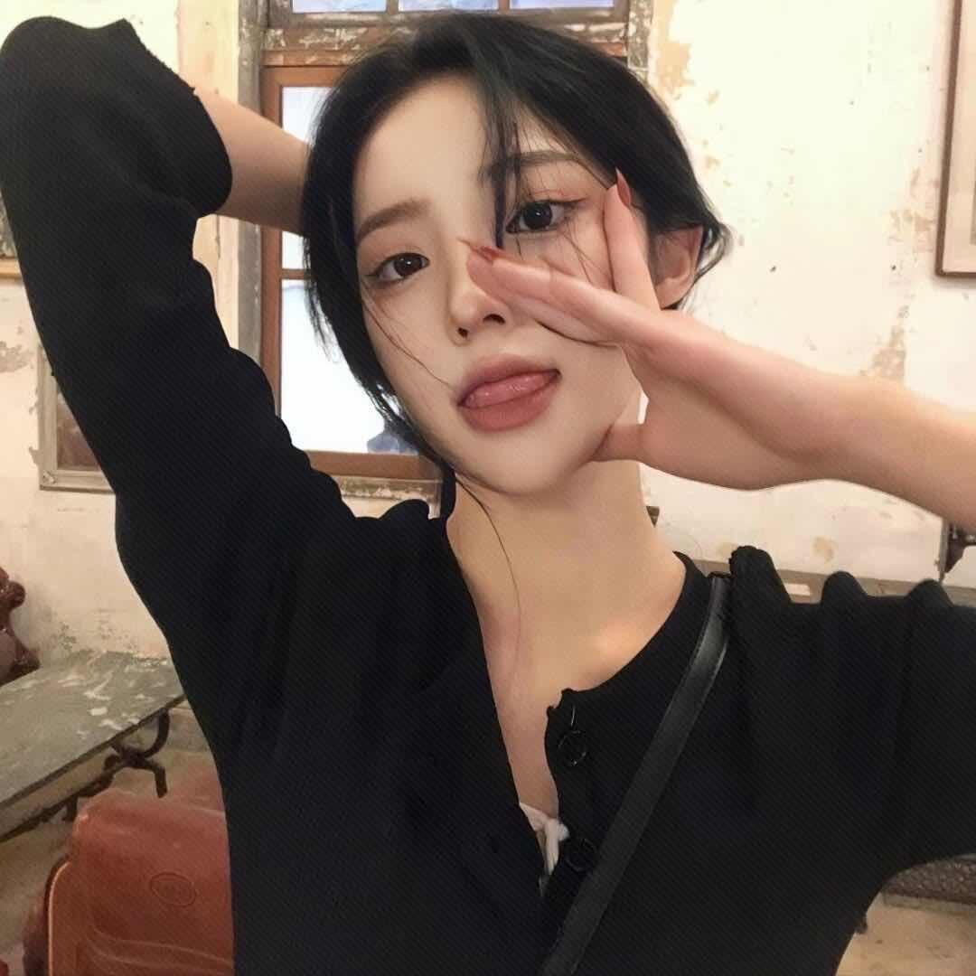 小媳妇搬砖