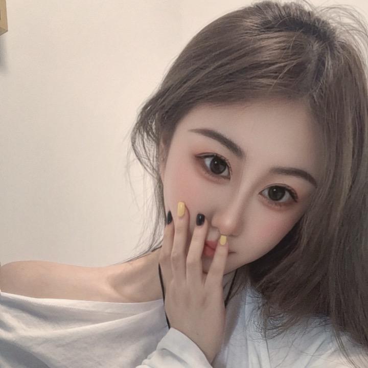 LY•