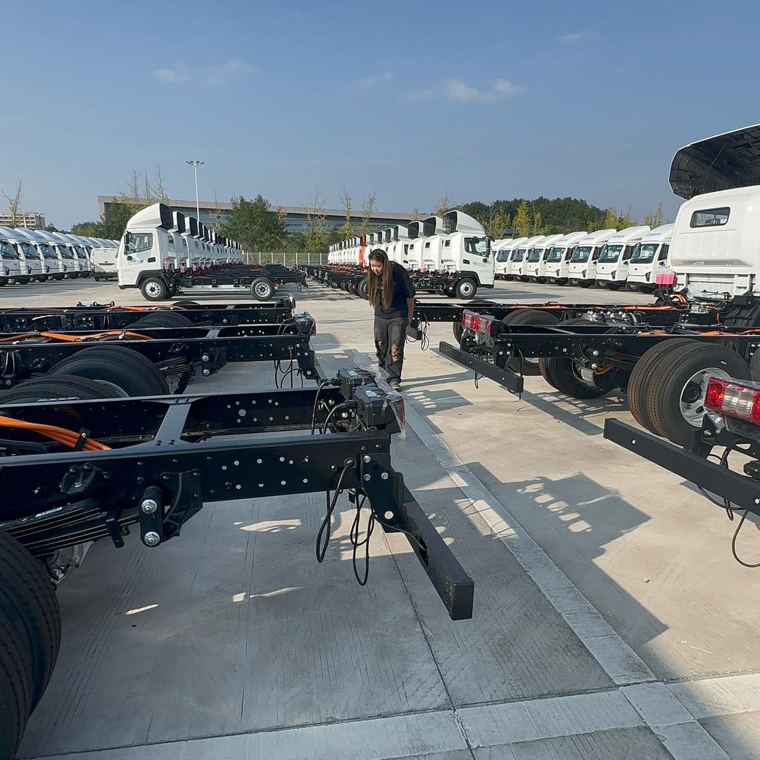 贵州加瑞阿姜（骐蔚汽车）