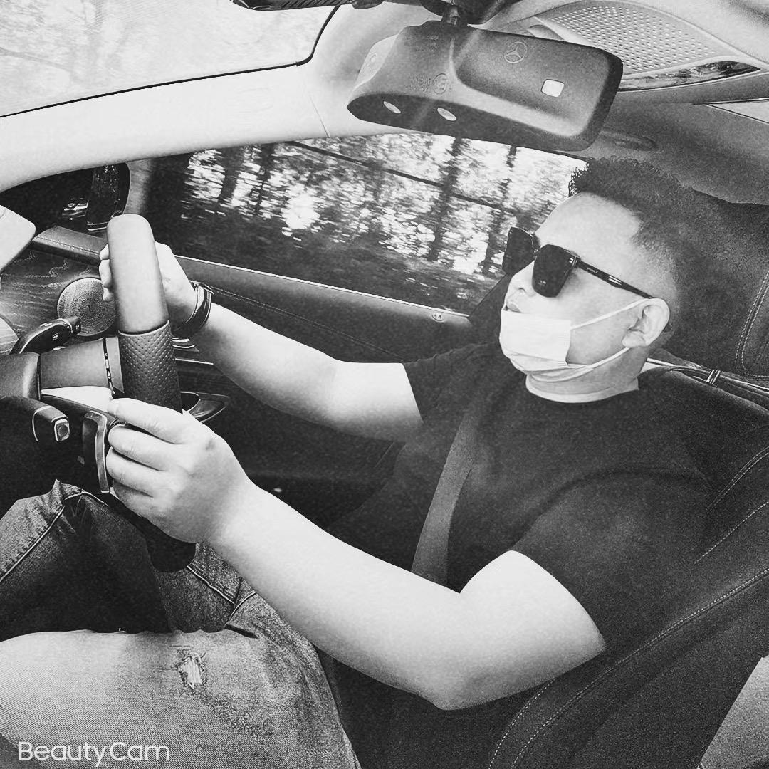 欧吉星门窗 @潘星