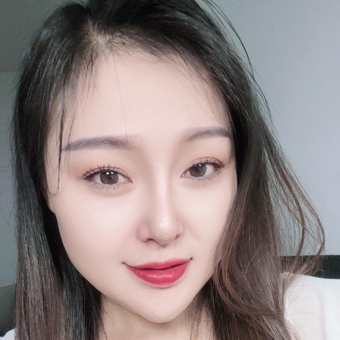 娜娜♛