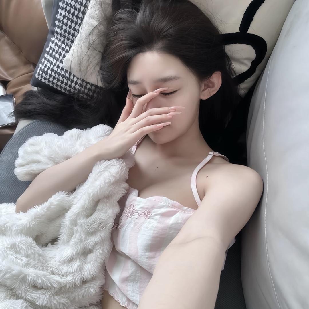 ᗦ↞︎◃︎