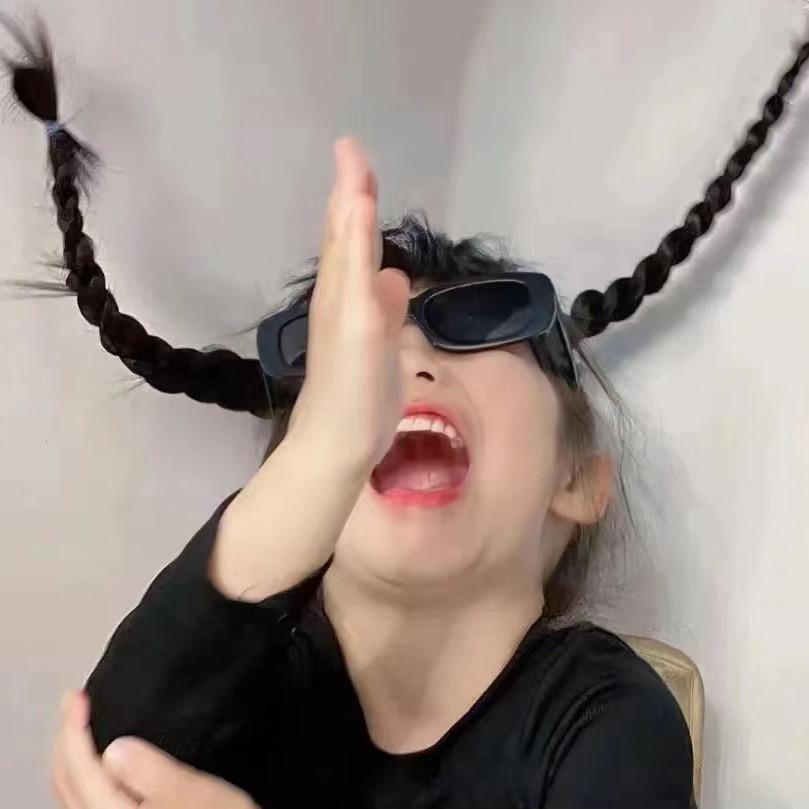 飞扬的小辫