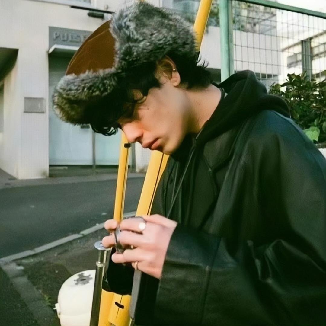芭乐脑袋🍧