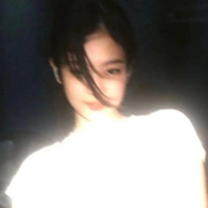 𝑳𝒉𝒂𝒛𝒐𝒎