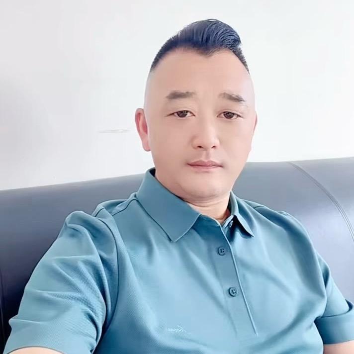 龙行天下，胥大忠