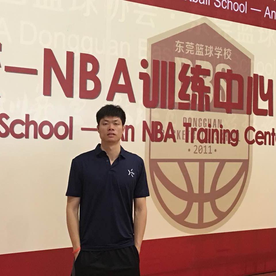 学林篮球特训苏教练