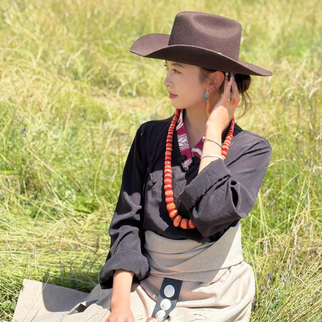 扬秀措·达塞衣橱