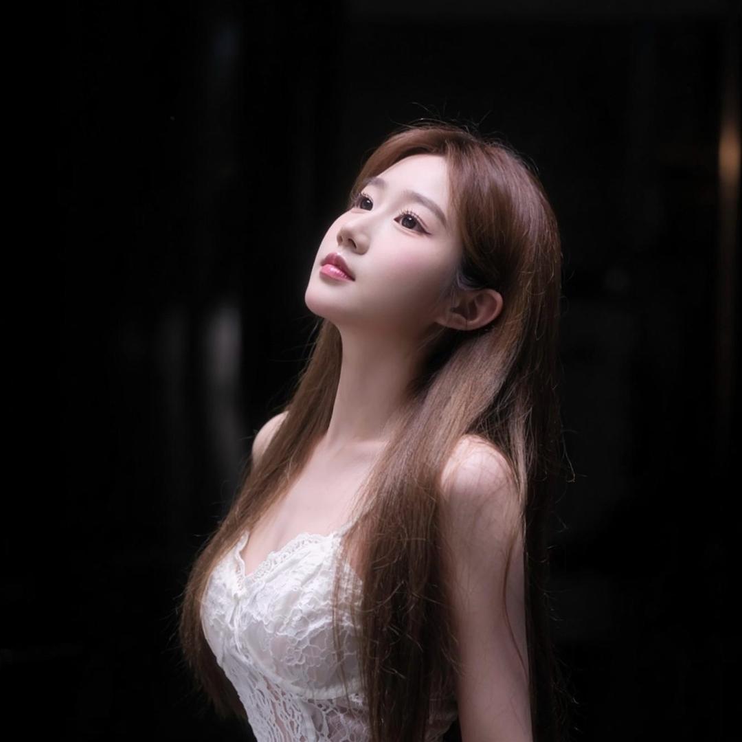 女巫的毒玫瑰
