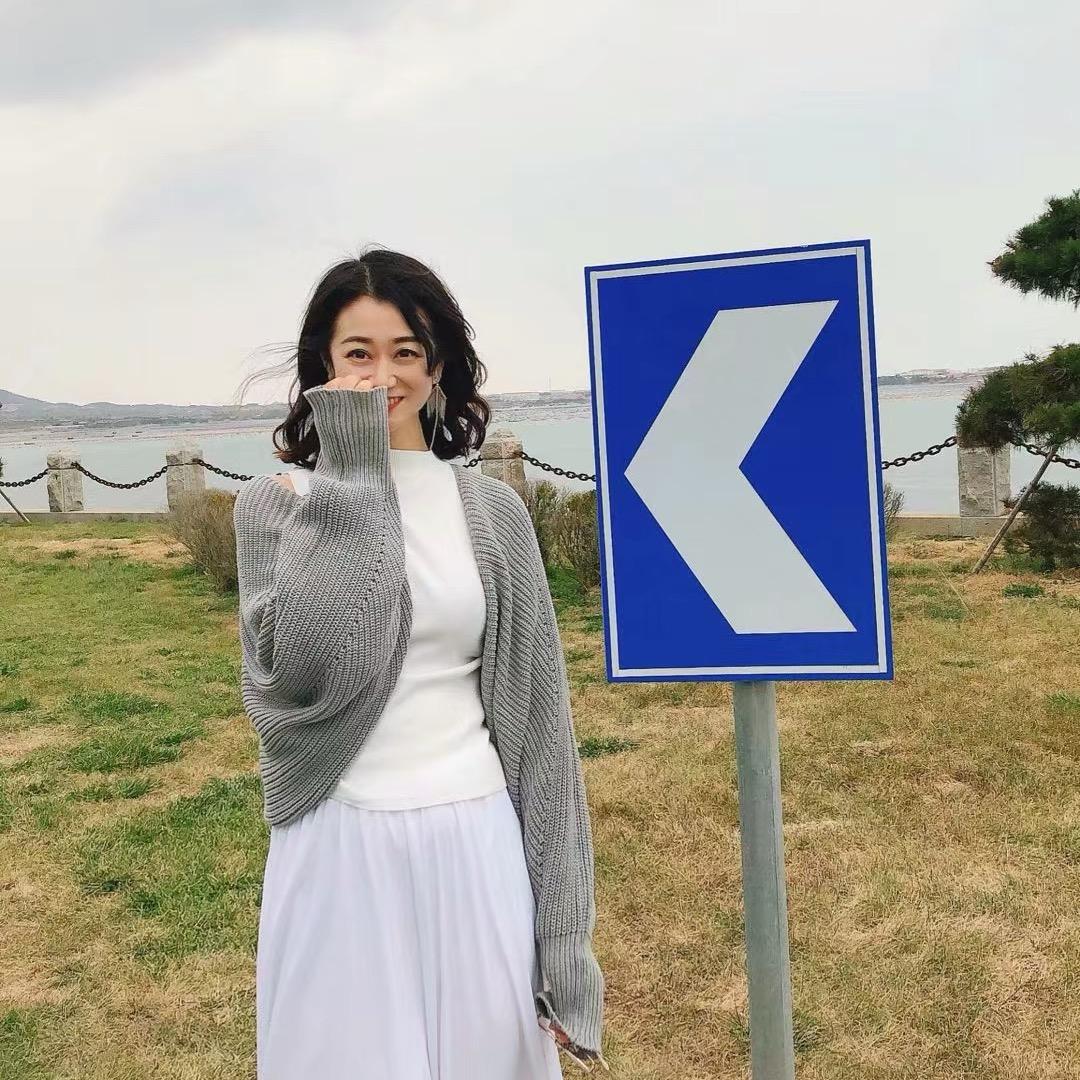 邹邹精品女装