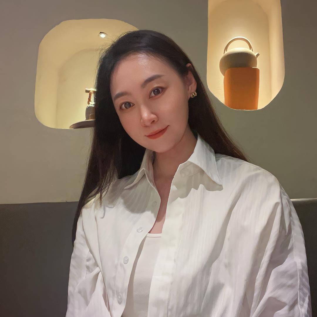 𝙇𝙄𝙎𝘼