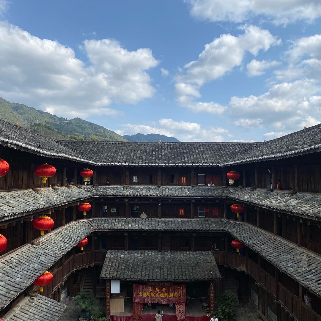 乖，摸摸头