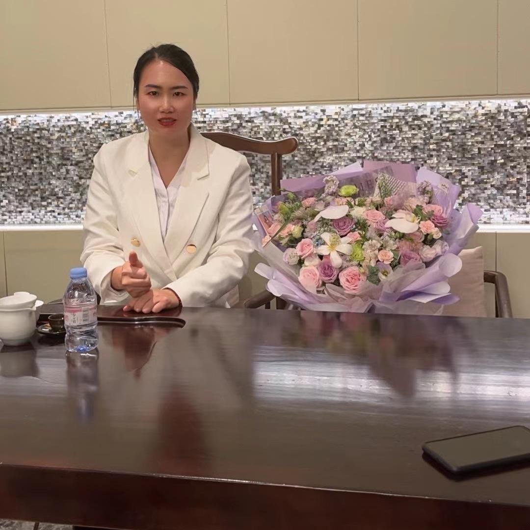 曼悦伶（文文）14688