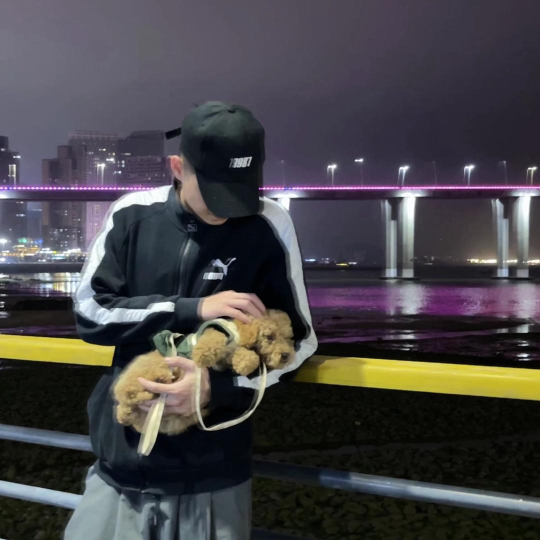 小9