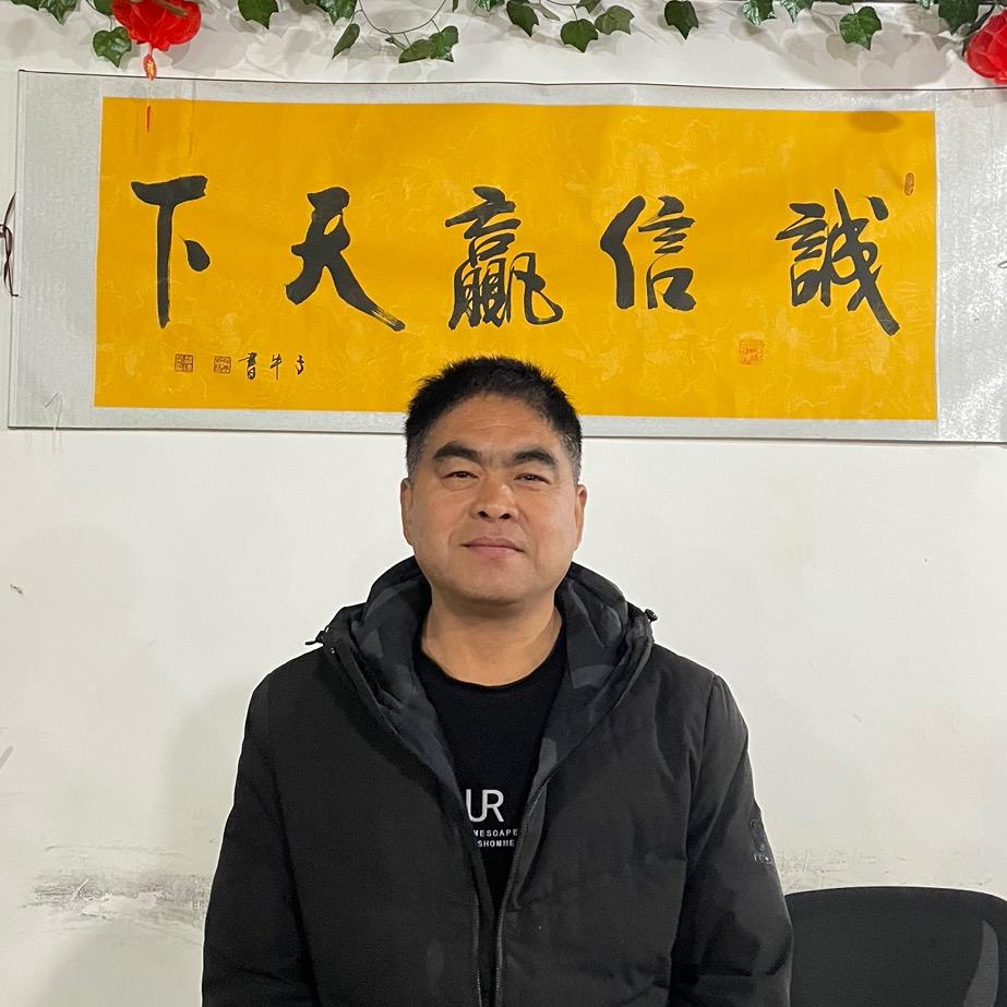 张喜荣（养鸡人爱唱歌）