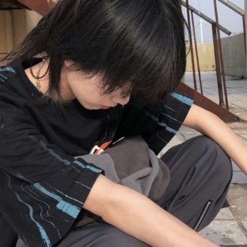 @整整伍元