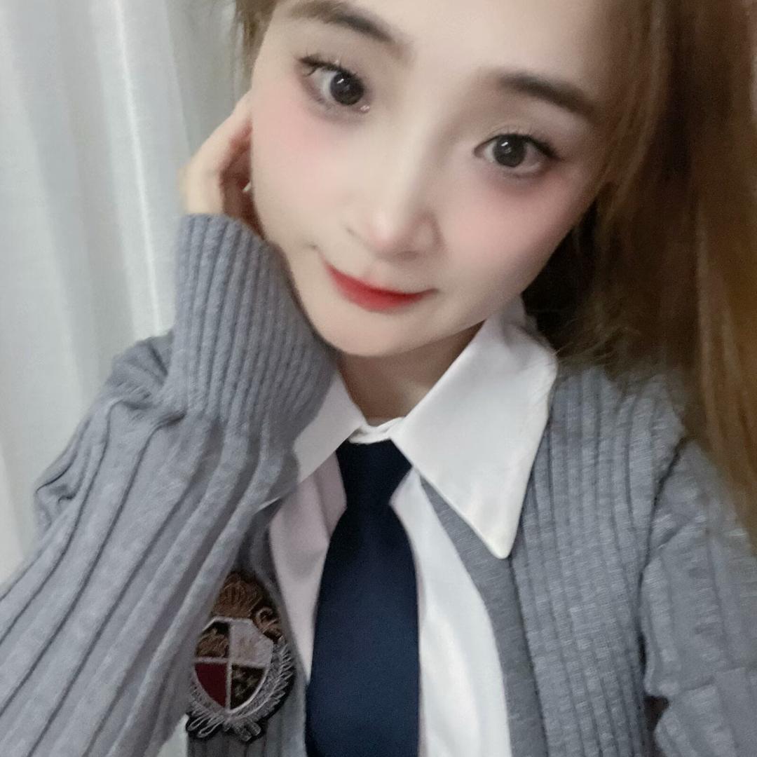 张 章