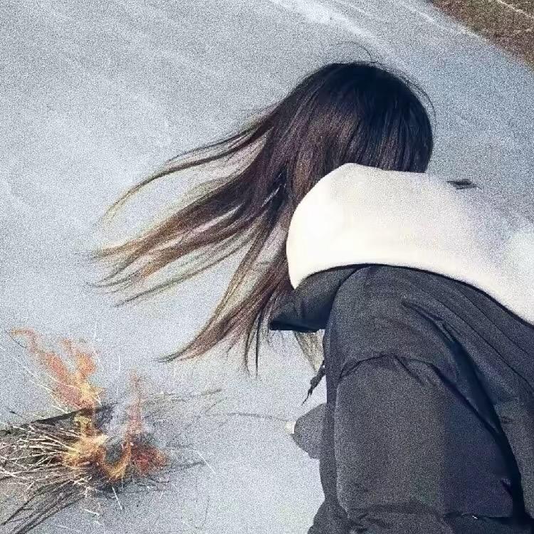一颗小番茄