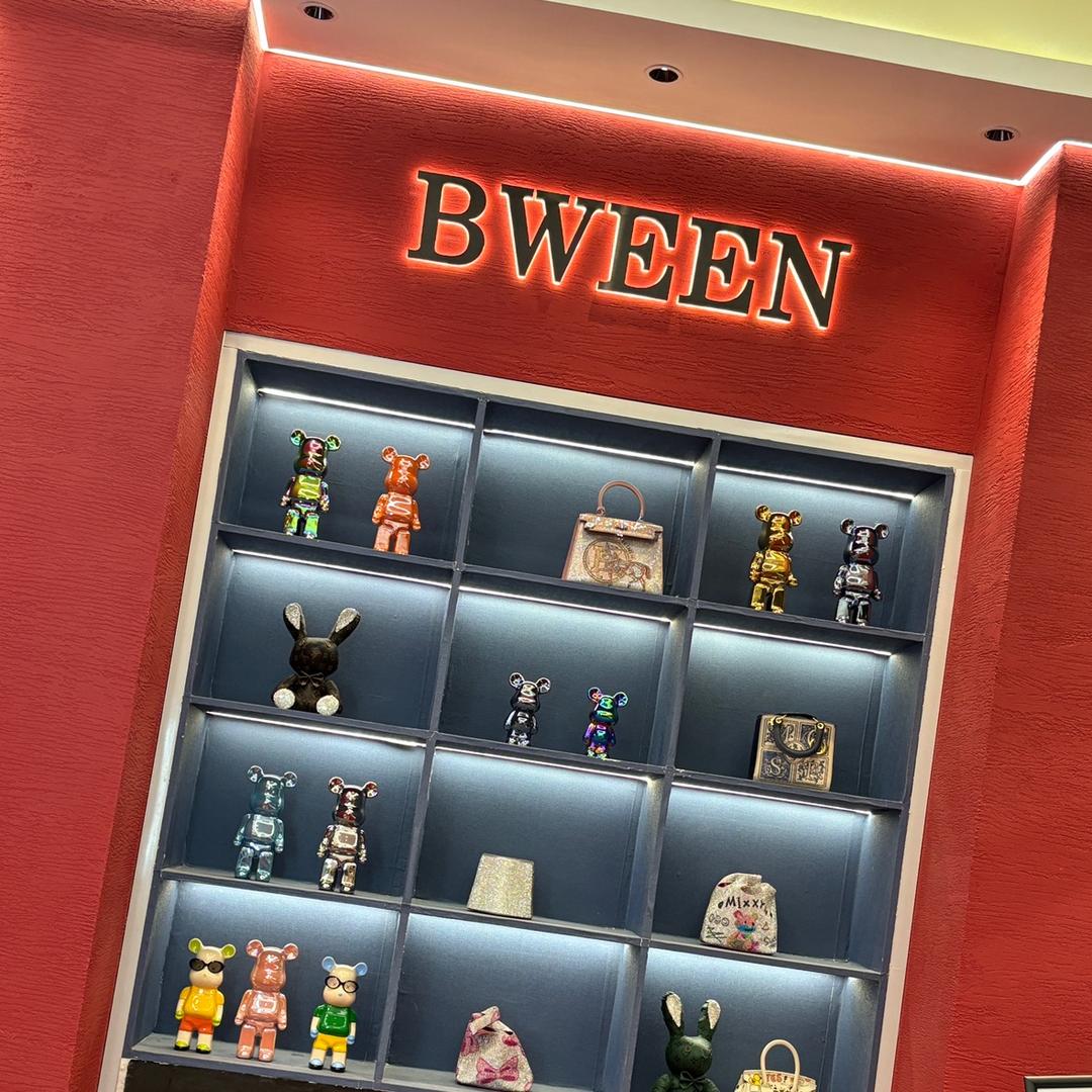清晴女装BWEEN