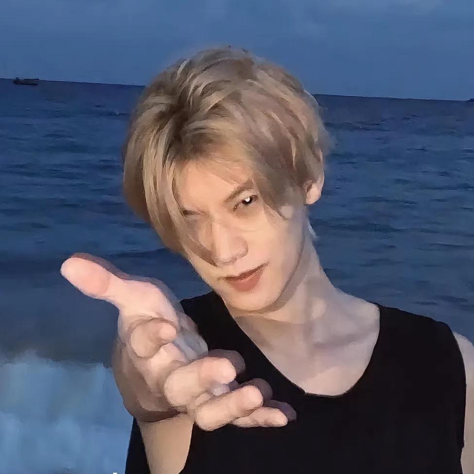 不想和生活对线🐝
