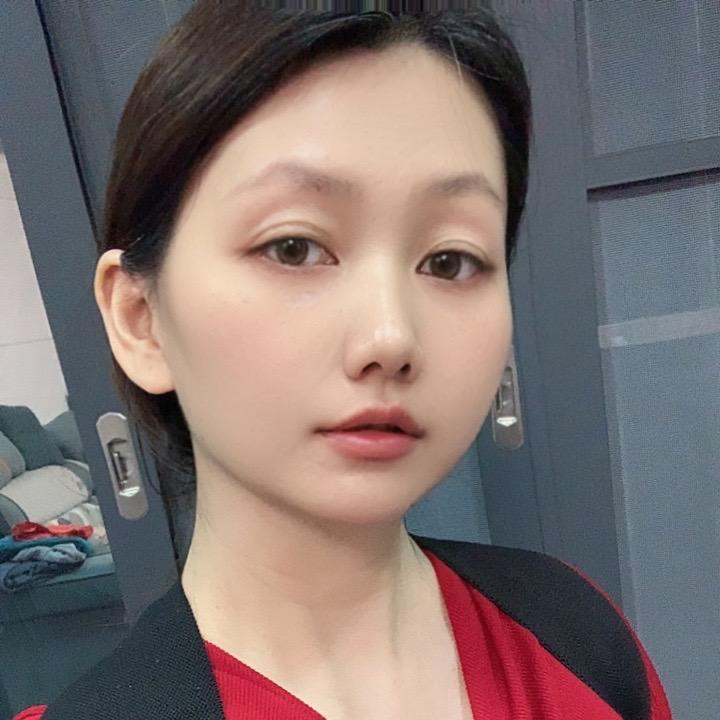 倪玲