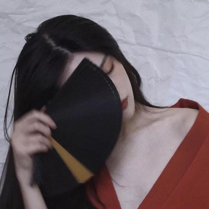 半枝桃桃⁸
