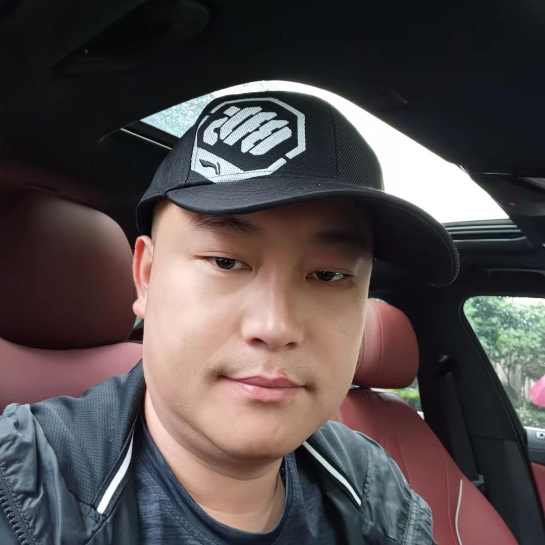 快乐的文哥