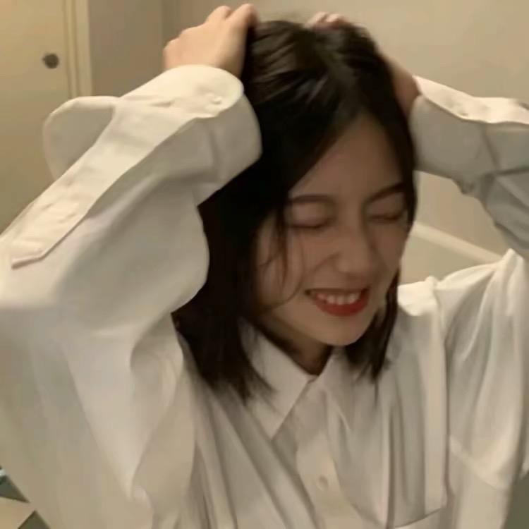 不混社会只卖萌-