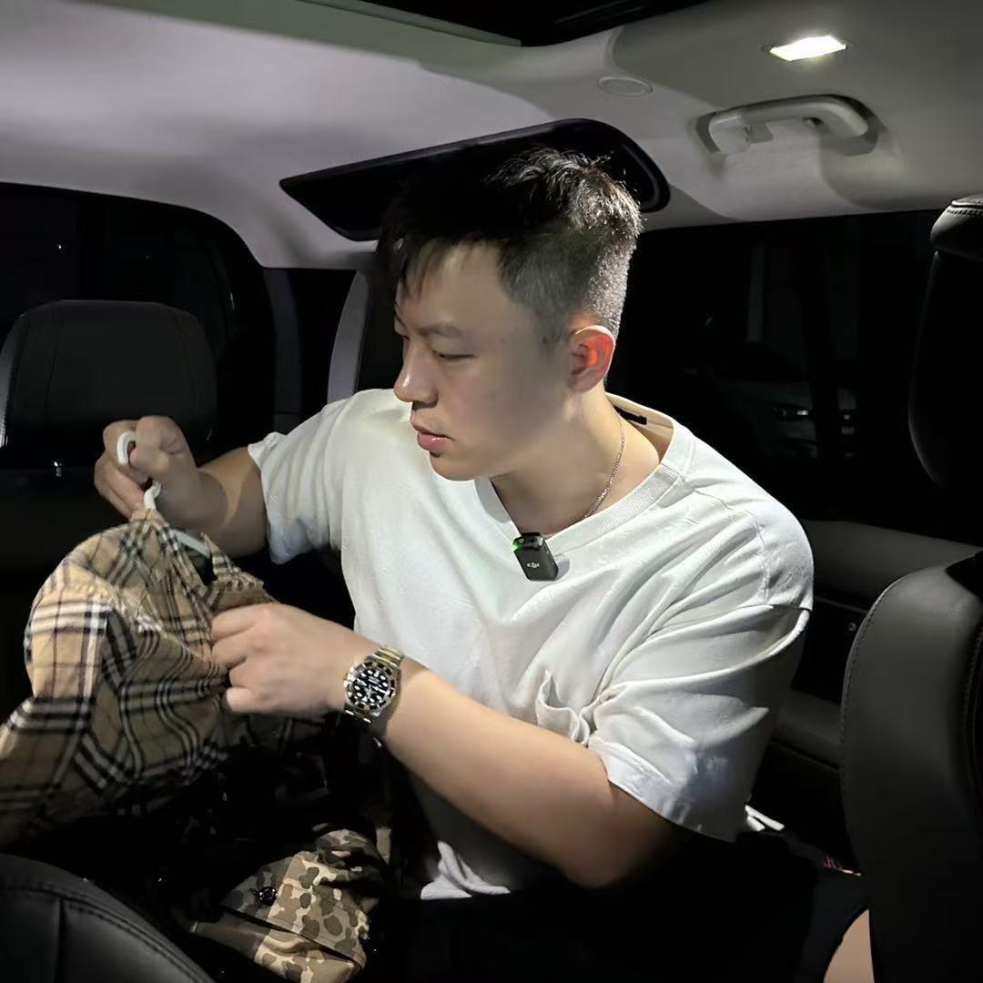 Lucky  L.奢潮