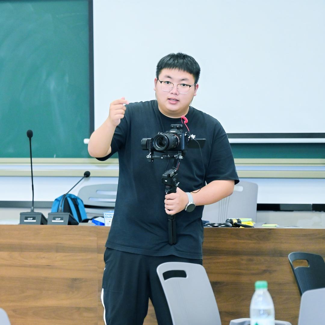 小蟹同学