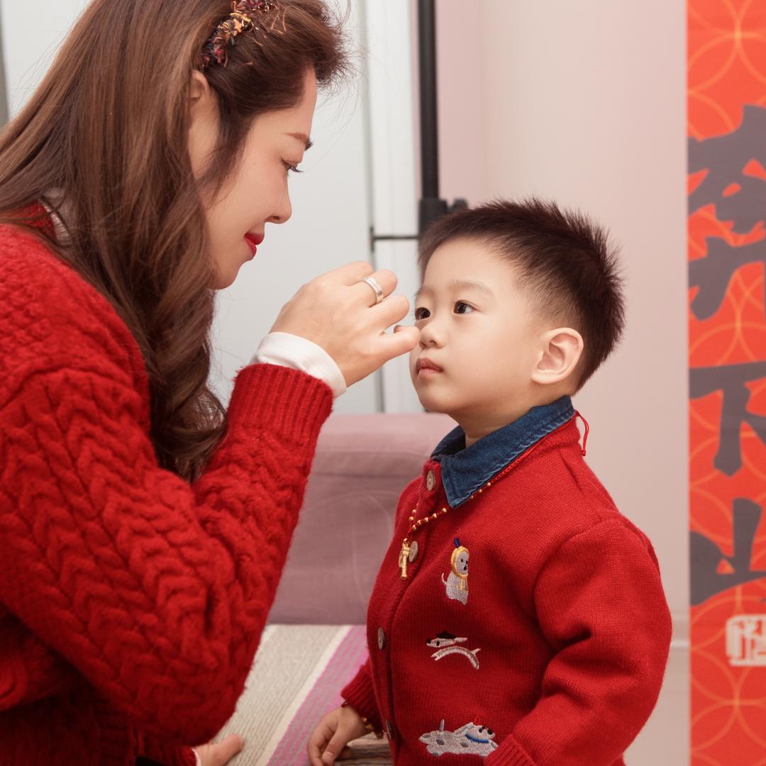 沐颜婚纱