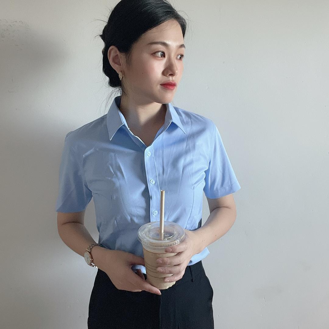 绎淳职业服装店